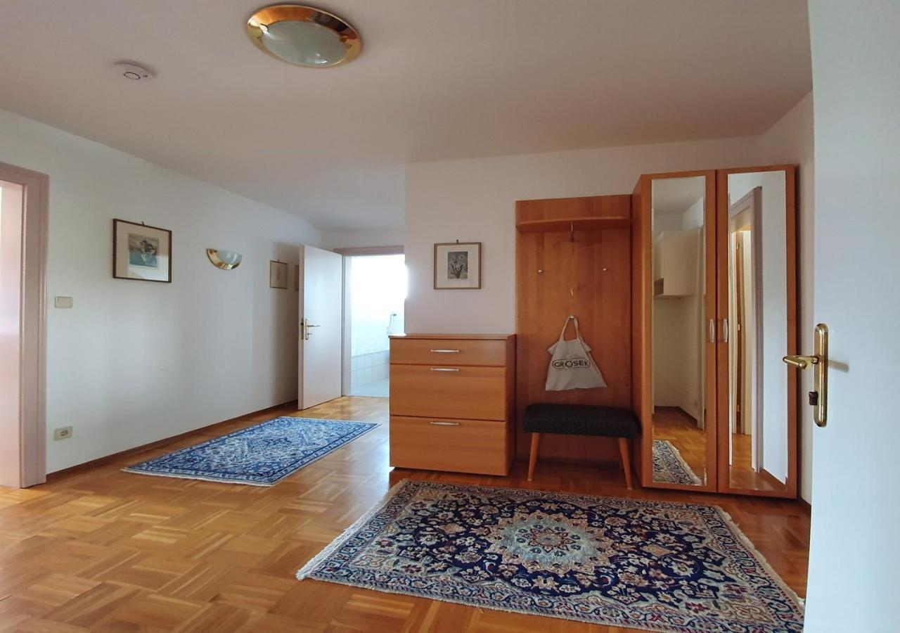Haus Kraller-Urlaub Mit Seeblick มิลชตัทท์ ภายนอก รูปภาพ