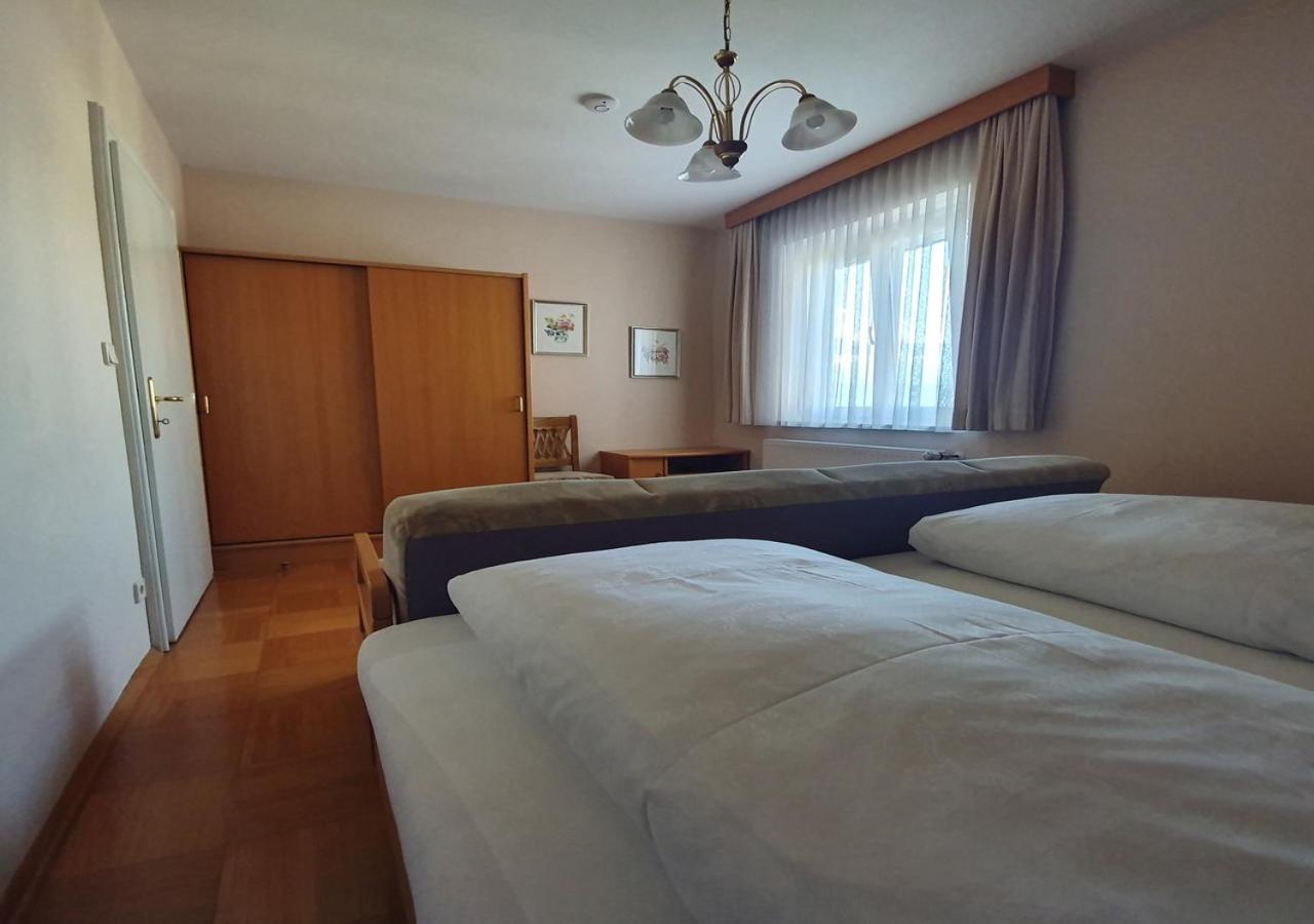 Haus Kraller-Urlaub Mit Seeblick มิลชตัทท์ ภายนอก รูปภาพ